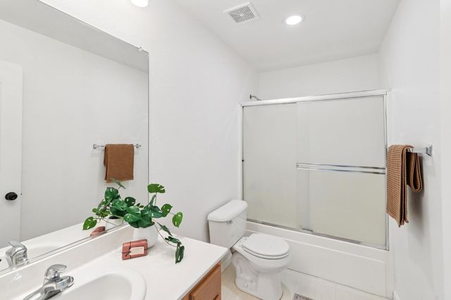 10178 Nick Way, Elk Grove, CA 95757