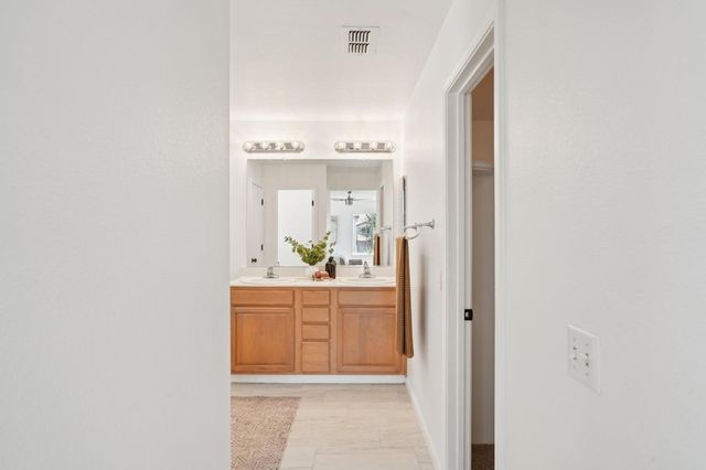 10178 Nick Way, Elk Grove, CA 95757