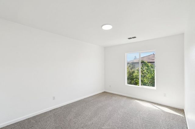 10178 Nick Way, Elk Grove, CA 95757