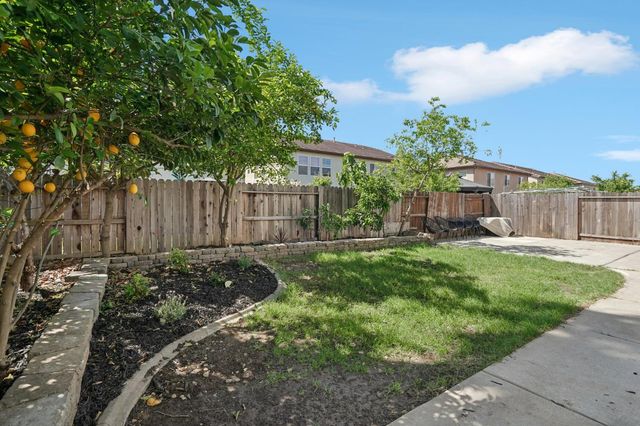 10178 Nick Way, Elk Grove, CA 95757