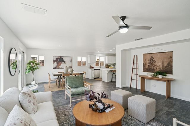 10178 Nick Way, Elk Grove, CA 95757