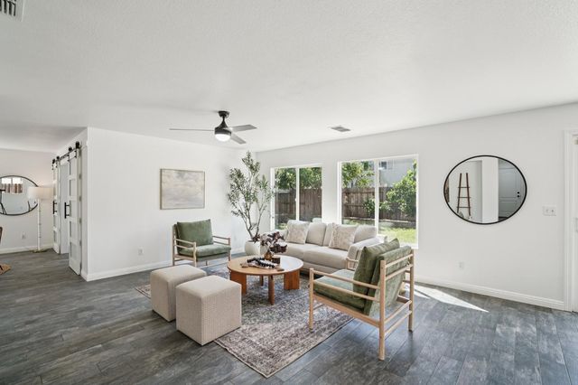 10178 Nick Way, Elk Grove, CA 95757