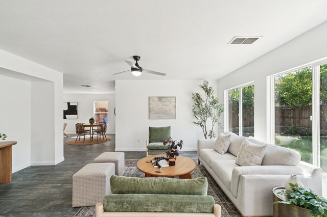 10178 Nick Way, Elk Grove, CA 95757