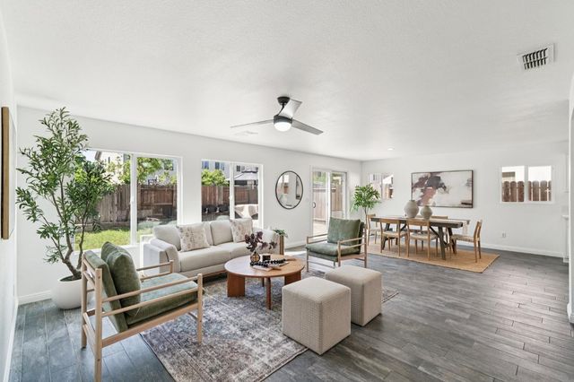 10178 Nick Way, Elk Grove, CA 95757