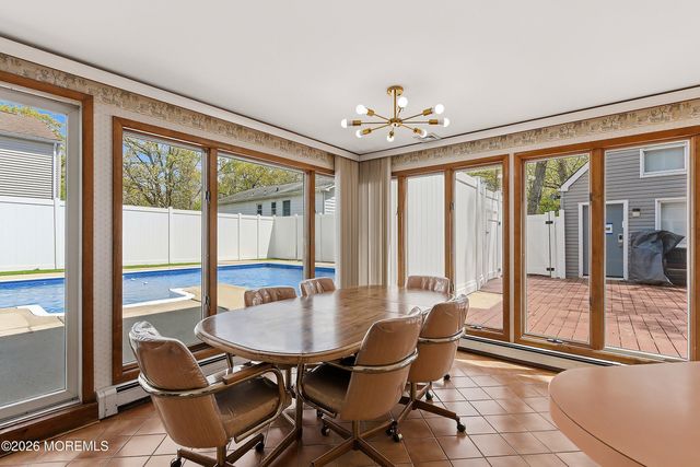 117 E Caranetta Terrace, Lakewood, NJ 08701