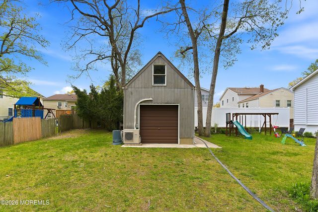 117 E Caranetta Terrace, Lakewood, NJ 08701