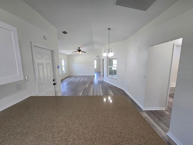 1460 MINNEAPOLIS AVENUE, North Port, FL 34286