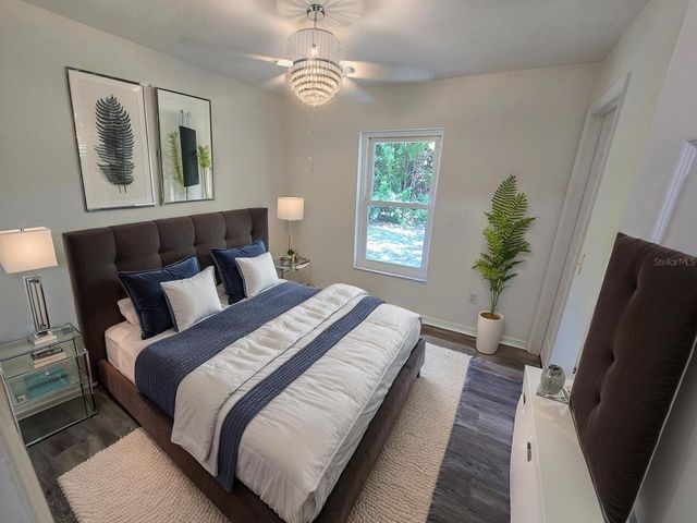 1460 MINNEAPOLIS AVENUE, North Port, FL 34286