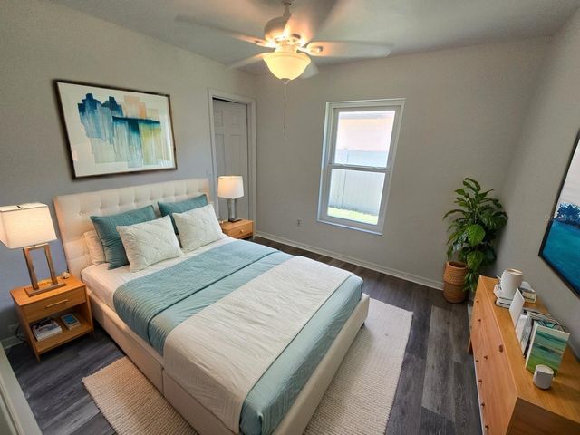 1460 MINNEAPOLIS AVENUE, North Port, FL 34286