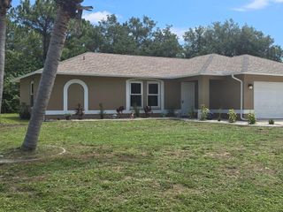 1460 MINNEAPOLIS AVENUE, North Port, FL 34286