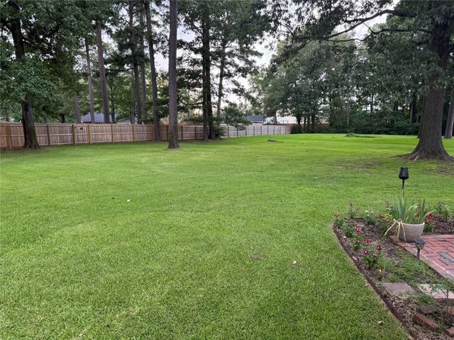 8308 Creekdale Street, Shreveport, LA 71107