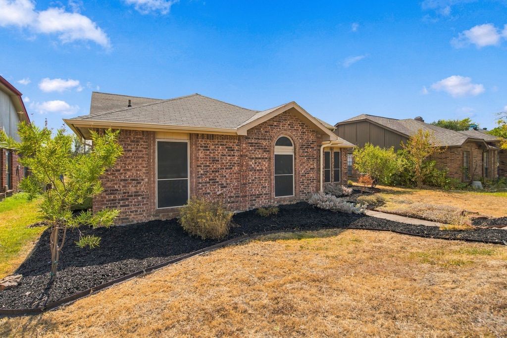 4405 Queen Circle, The Colony, TX 75056 — photo 3