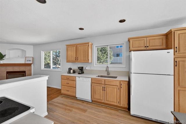 12 Luxury Lane, Colorado Springs, CO 80921