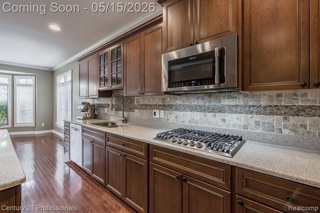 6410 Enclave Drive, Clarkston, MI 48348