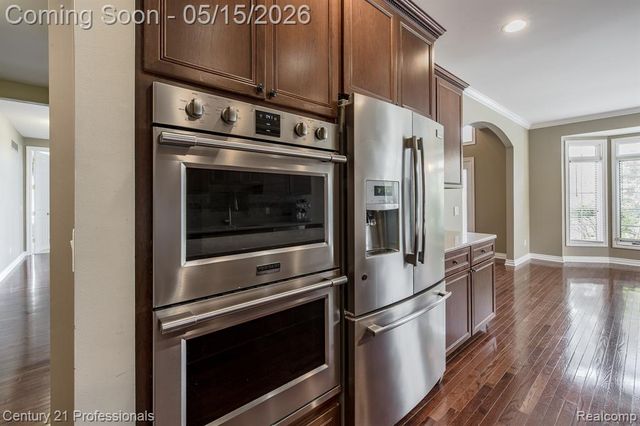 6410 Enclave Drive, Clarkston, MI 48348