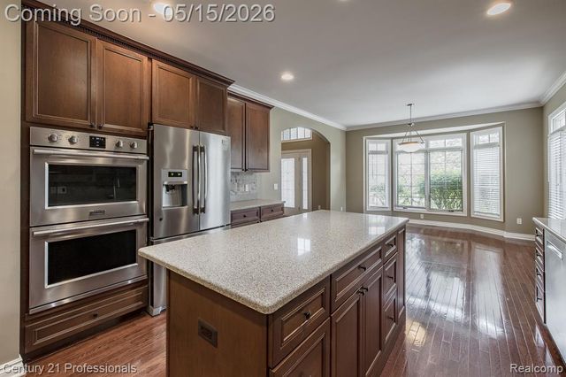6410 Enclave Drive, Clarkston, MI 48348