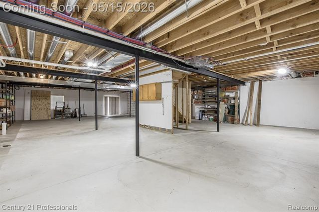 6410 Enclave Drive, Clarkston, MI 48348