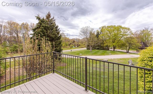 6410 Enclave Drive, Clarkston, MI 48348
