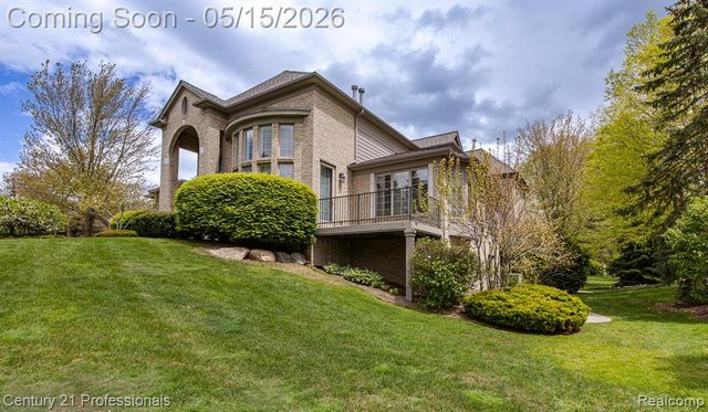 6410 Enclave Drive, Clarkston, MI 48348