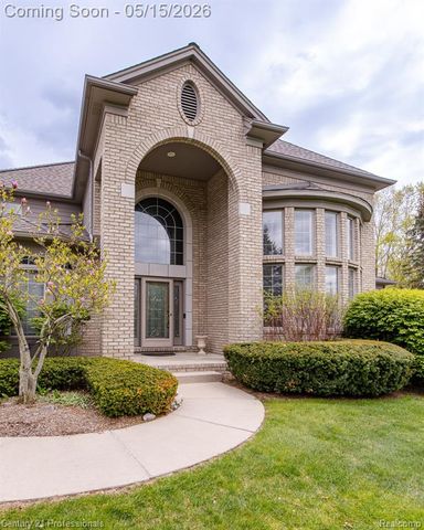 6410 Enclave Drive, Clarkston, MI 48348