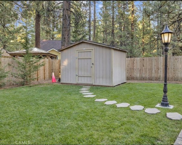 39074 North Bay, Big Bear Lake, CA 92315