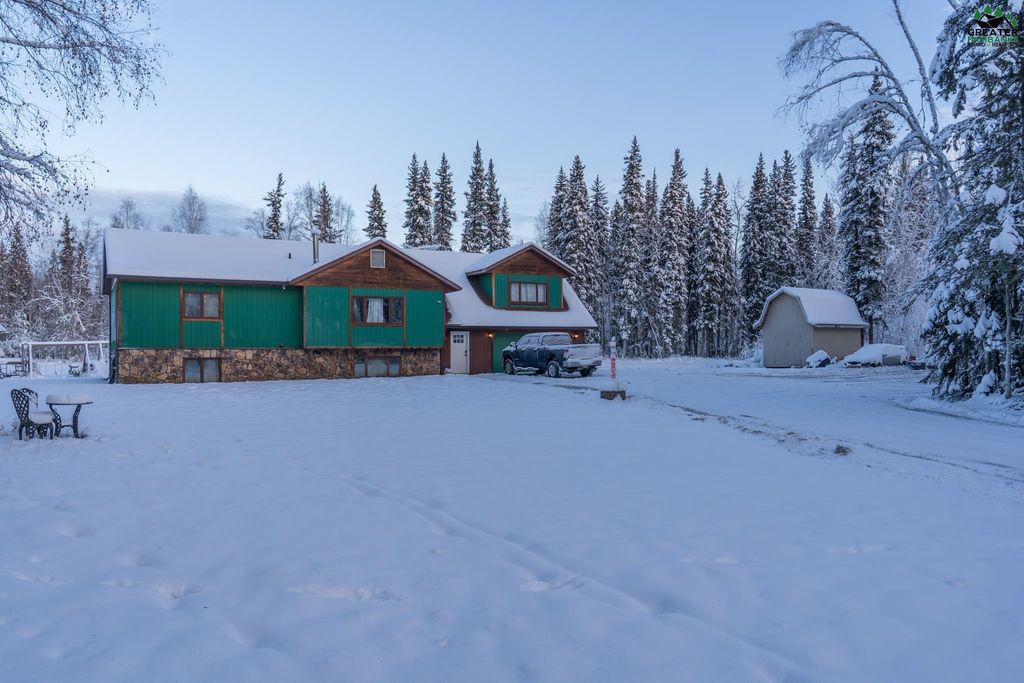 1300 BECKY STREET, North Pole, AK 99705