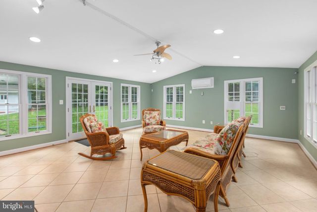 7705 RIVER RD, Fredericksburg, VA 22407