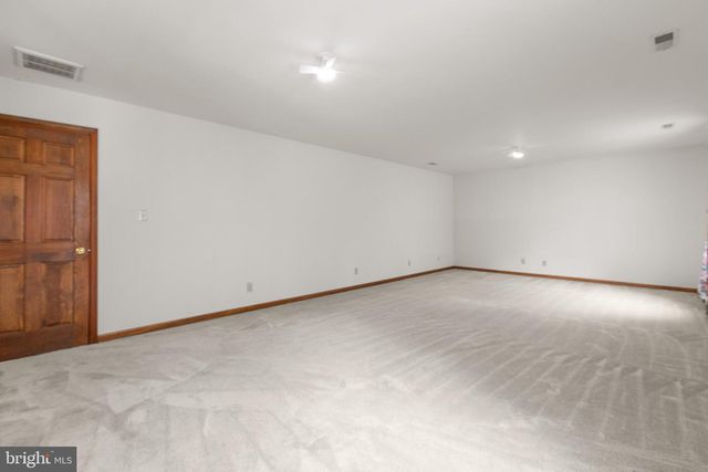 7705 RIVER RD, Fredericksburg, VA 22407