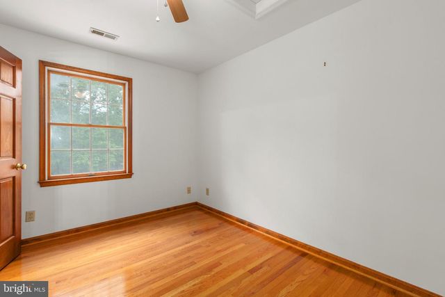 7705 RIVER RD, Fredericksburg, VA 22407