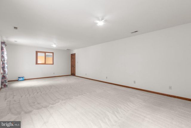 7705 RIVER RD, Fredericksburg, VA 22407