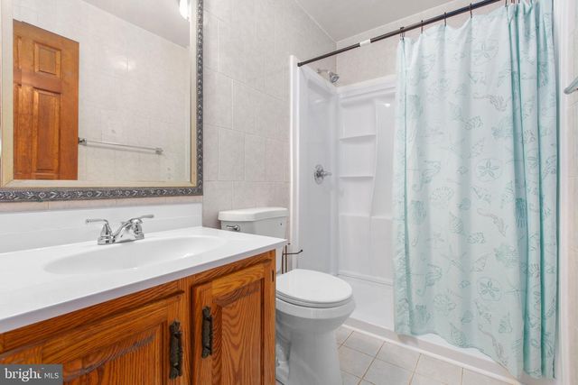 7705 RIVER RD, Fredericksburg, VA 22407