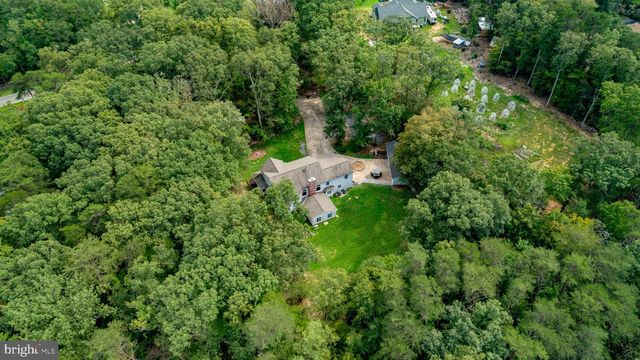 7705 RIVER RD, Fredericksburg, VA 22407