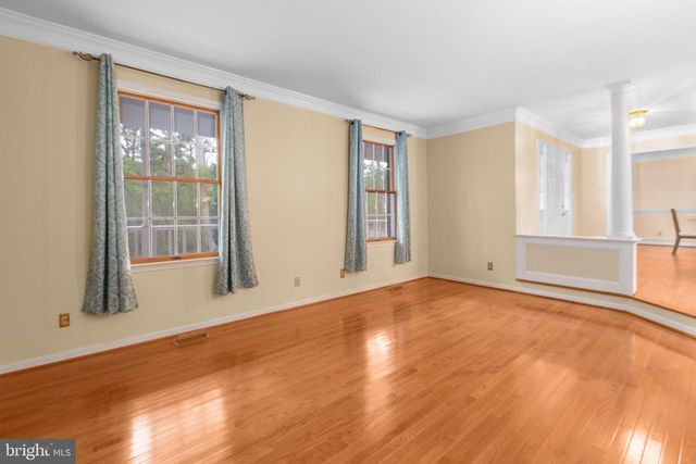 7705 RIVER RD, Fredericksburg, VA 22407