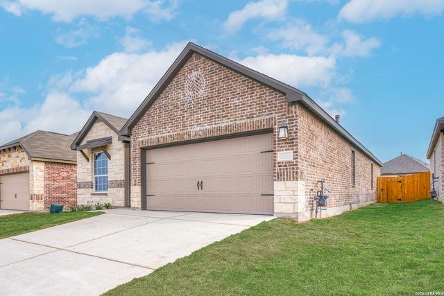 6627 Thorpe Hollow, Converse, TX 78109