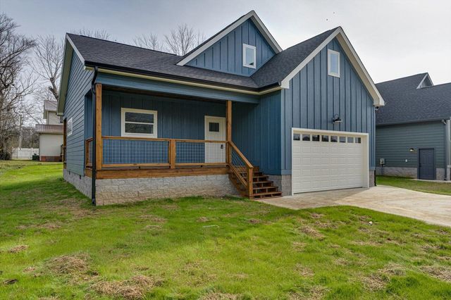 304 Cumberland Avenue, Jasper, TN 37347