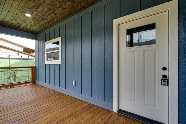 304 Cumberland Avenue, Jasper, TN 37347