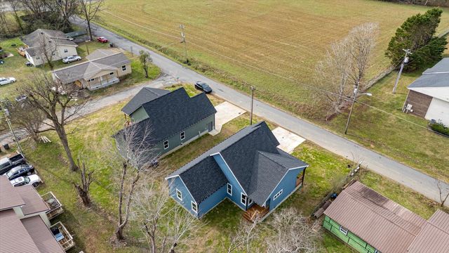 304 Cumberland Avenue, Jasper, TN 37347