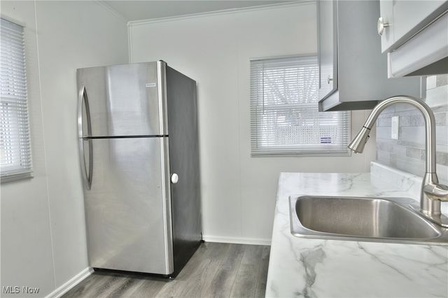 978 Hollywood Street NE, Warren, OH 44483