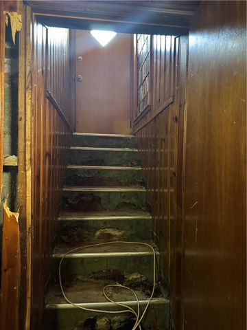 80 Phenix Avenue, Cranston, RI 02920