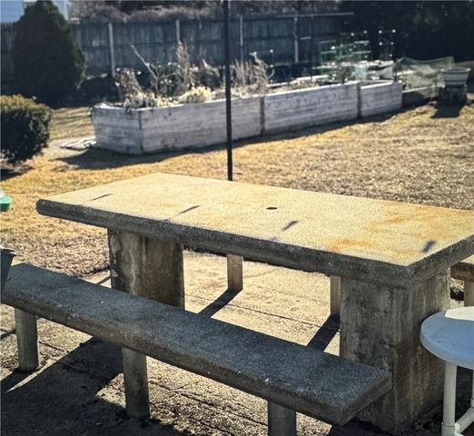 80 Phenix Avenue, Cranston, RI 02920