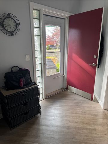 80 Phenix Avenue, Cranston, RI 02920