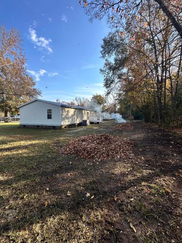 600 Flamingo Road, Sumter, SC 29153