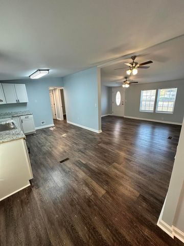 600 Flamingo Road, Sumter, SC 29153