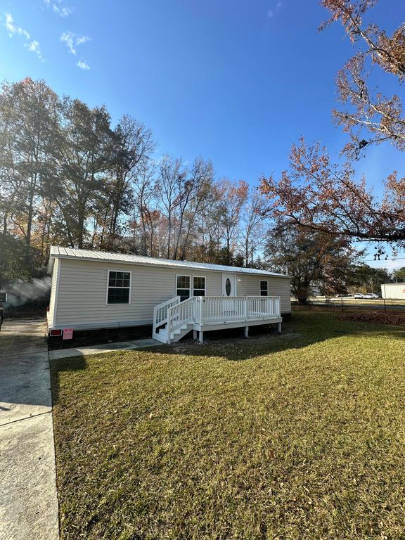 600 Flamingo Road, Sumter, SC 29153