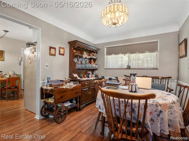 27445 Buckingham Street Street, Livonia, MI 48154