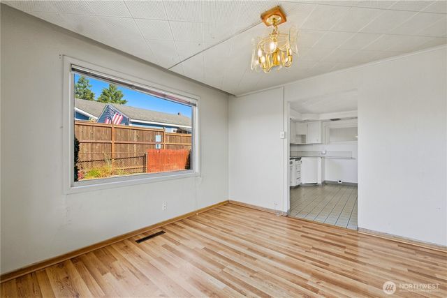 7412 S 8th Street, Tacoma, WA 98465