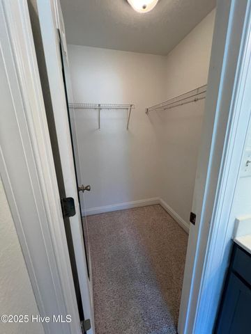 109 Trinity Drive, New Bern, NC 28560