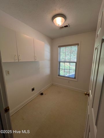 109 Trinity Drive, New Bern, NC 28560