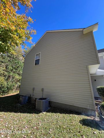 109 Trinity Drive, New Bern, NC 28560