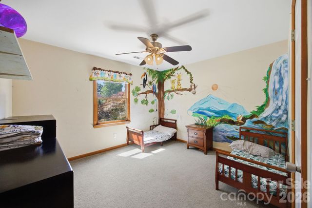 129 Salem Meadow Drive, Statesville, NC 28625